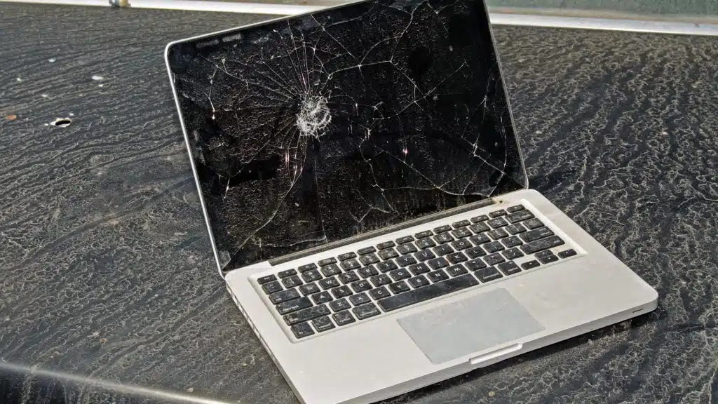 MacBook Pro Screen Replacement